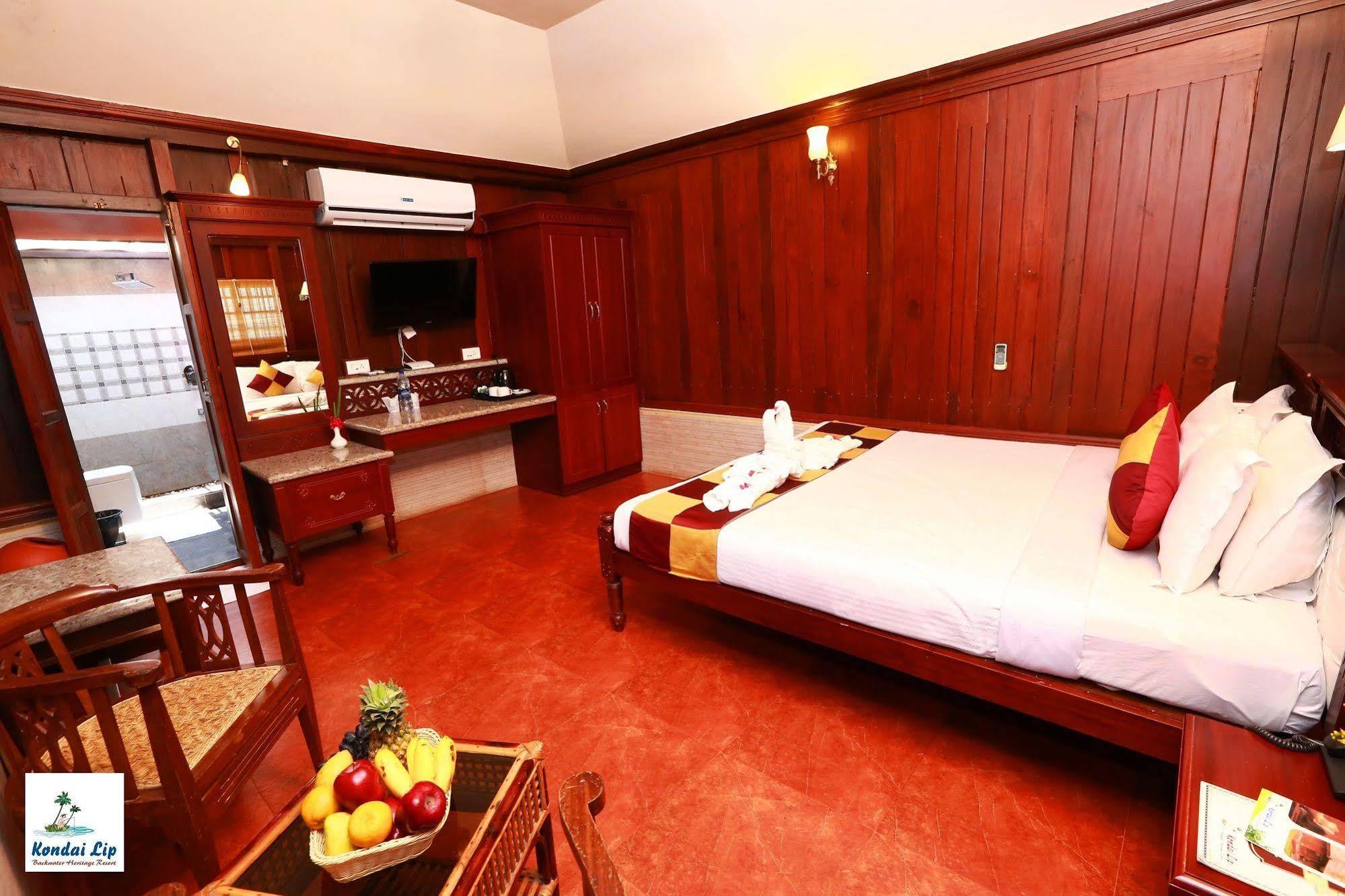 Kondai Lip Backwater Heritage Resort Kochi Exterior foto