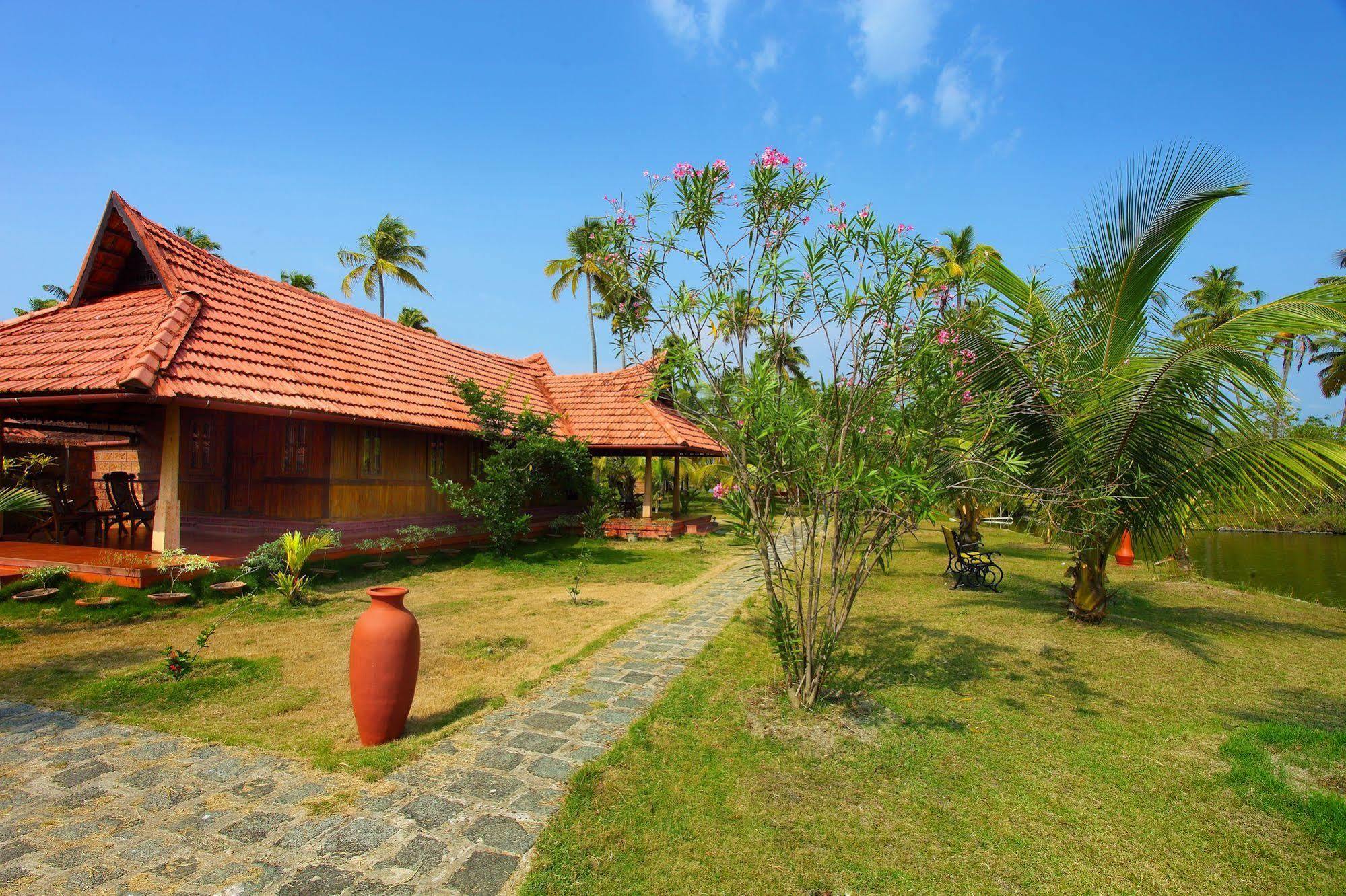 Kondai Lip Backwater Heritage Resort Kochi Exterior foto